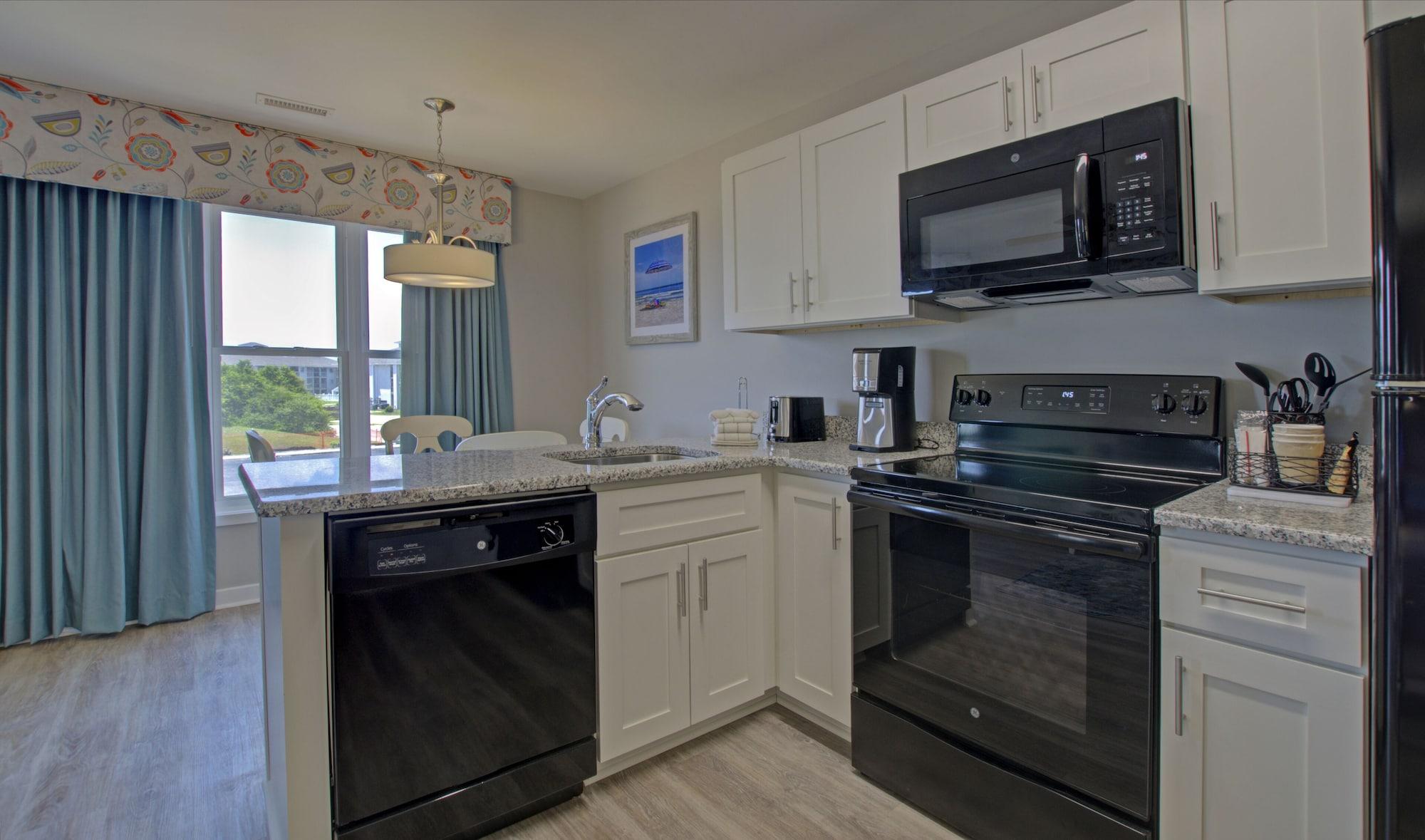 Atlantic Beach Resort, A Ramada By Wyndham Ngoại thất bức ảnh