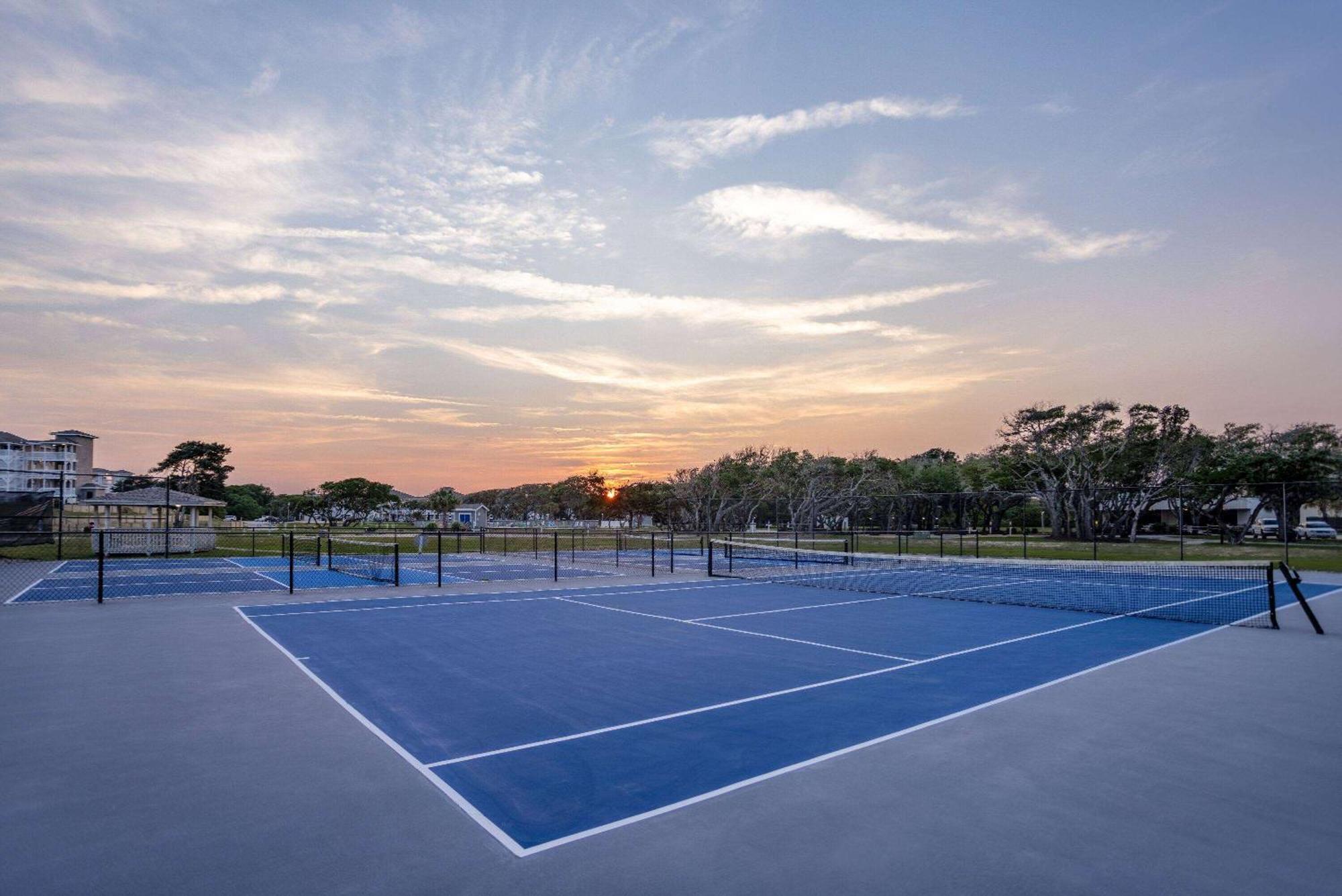 Atlantic Beach Resort, A Ramada By Wyndham Ngoại thất bức ảnh