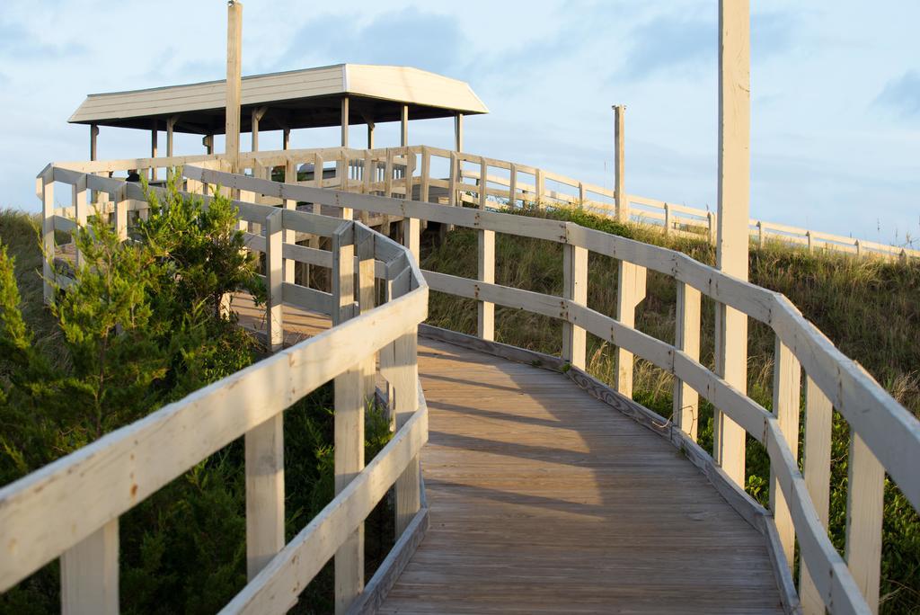 Atlantic Beach Resort, A Ramada By Wyndham Ngoại thất bức ảnh